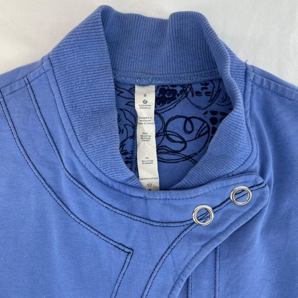 Lululemon Zip Sweater Blue Snap Women 8 VINTAGE - Picture 10 of 16